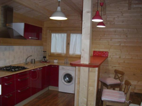 House - 2 Bedrooms with Pool and WiFi - 01738